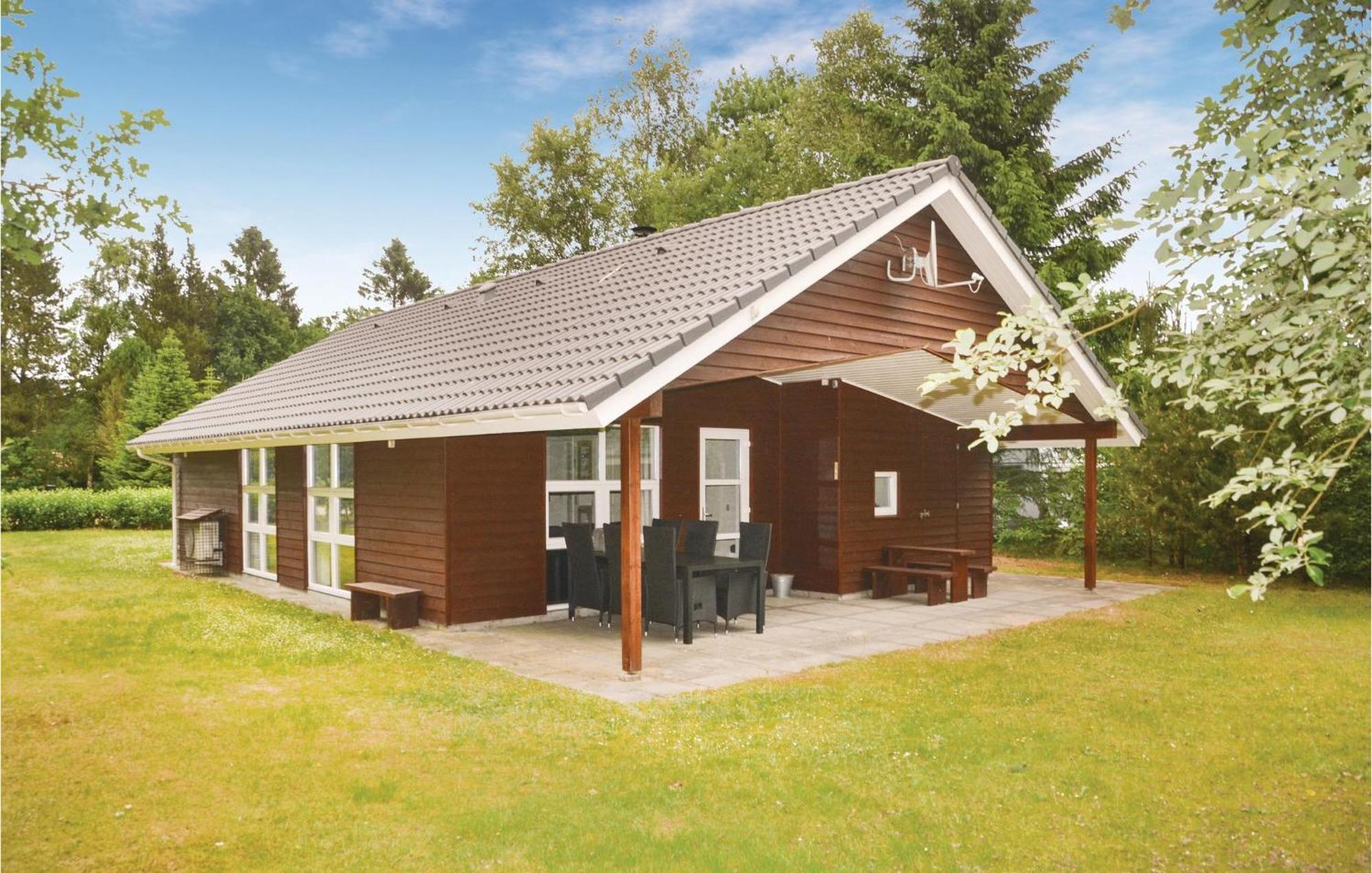 Beautiful Home In Ansager With Wifi Exterior foto